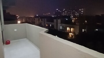 Kitchen in 2 BHK Apartment at Supertech Hues, Sector 68 – for Rent