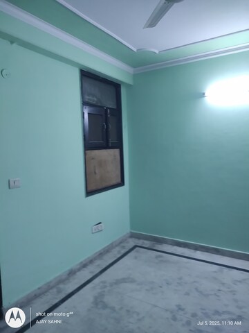Furnished Amenities in 2 BHK Builder Floor at Kishangarh – for Rent