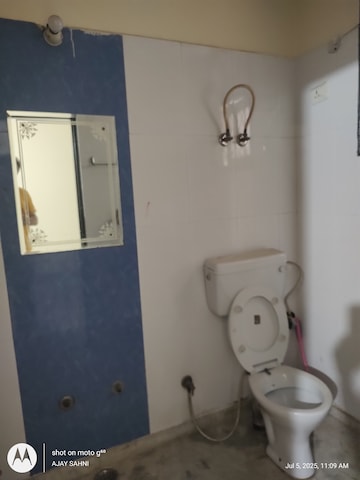Furnished Amenities in 2 BHK Builder Floor at Kishangarh – for Rent