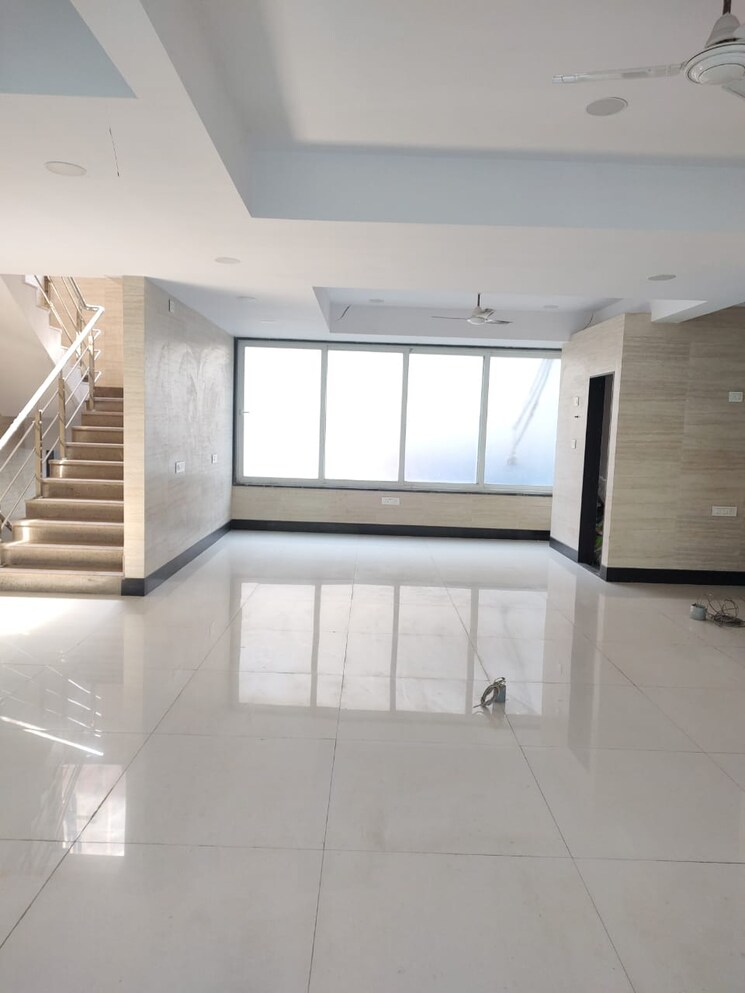 Floor Plan, sector 5 kopar khairane Commercial Office Space 2100 Sq.Ft. In Sector 5 Kopar Khairane Navi Mumbai 8923852