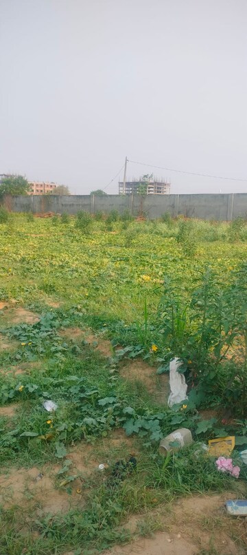  Land For Sale in Sector 27