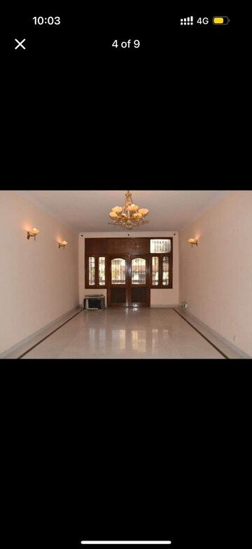 Room in 3 BHK Builder Floor at East Of Kailash – for Rent