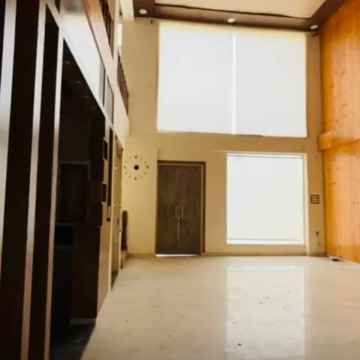 Furnished Amenities in 4 BHK Villa at Beta I Greater Noida – for Rent