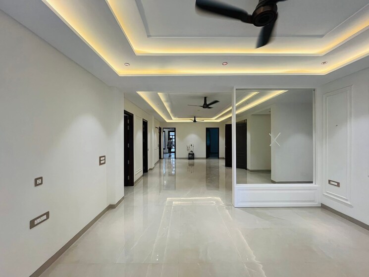 undefined, green fields colony 4 Bedroom 3375 Sq.Ft. Builder Floor In Green Fields Colony Faridabad 8923912