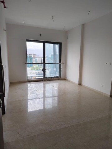 2 BHK Apartment For Rent in Adani Ten BKC, Bandra East