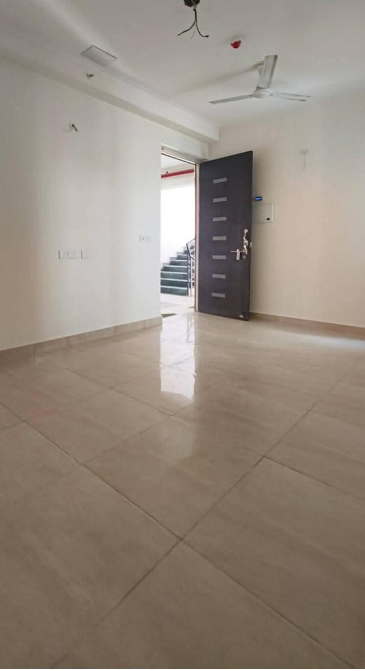  Parking, gaur-city-2-14th-avenue 3 Bedroom 1175 Sq.Ft. Apartment In Sector 16c Greater Noida Greater Noida 8923975