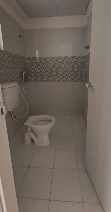 Bathroom in 3 BHK Apartment at Gaur City 2 - 14th Avenue, Sector 16c Greater Noida – for Rent