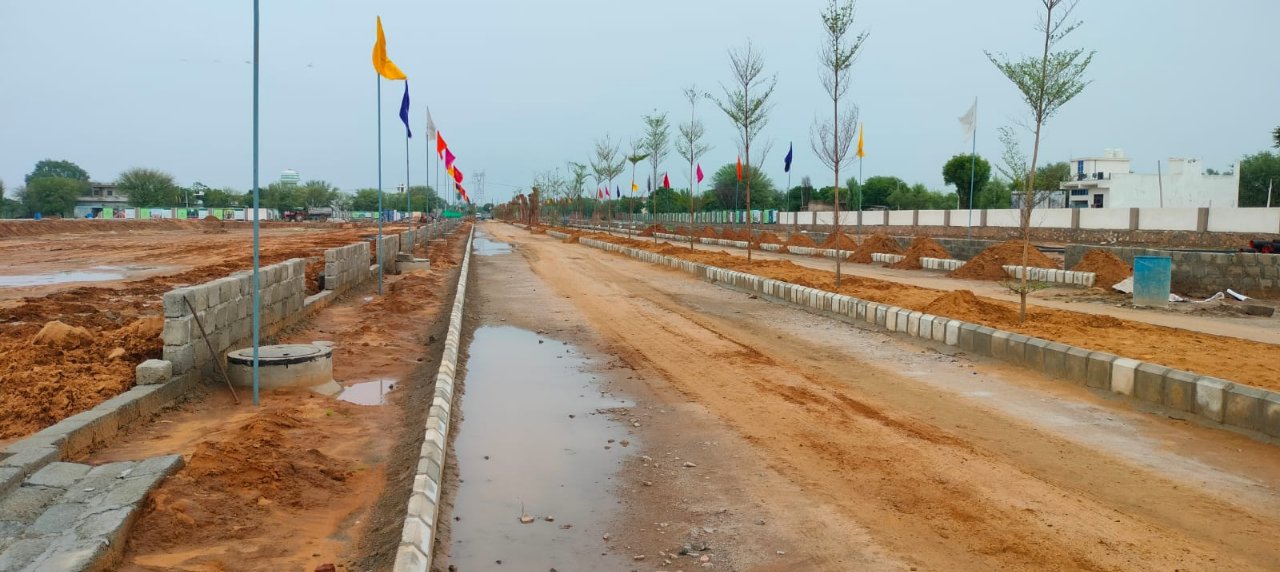 Plot For Sale in Gunsagar Vally Vatika 