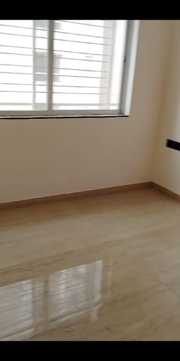 Room in 3 BHK Apartment at VTP Pegasus, Kharadi – for Rent