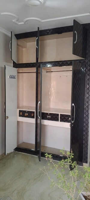 Kitchen in 2 BHK Apartment at RWA Qutab Enclave, Katwaria Sarai – for Sale