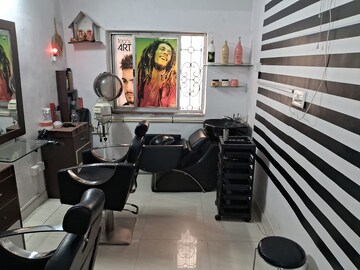 Team Area in  Shop at Lalpur – for Rent