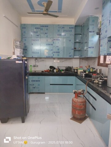 Kitchen in 3 BHK Builder Floor at Huda Market, Sector 31 – for Rent