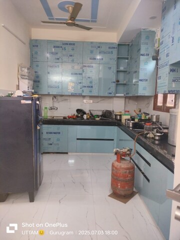 Kitchen in 3 BHK Builder Floor at Huda Market, Sector 31 – for Rent
