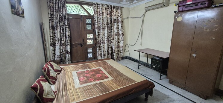 Bedroom, vikas puri 2 Bedroom 800 Sq.Ft. Apartment In Vikas Puri Delhi 8924033