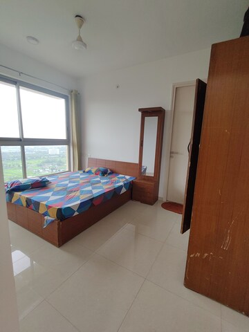 2 BHK Apartment For Rent in Hiranandani Fortune City, New Panvel