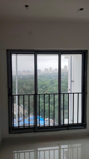 Room in 2 BHK Apartment at BG Shirke Monte Verita West Tower, Borivali East – for Sale