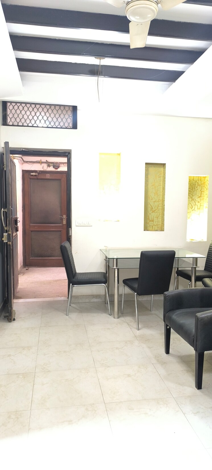 Master Bedroom, vasant kunj 3 Bedroom 1100 Sq.Ft. Apartment In Vasant Kunj Delhi 8923020