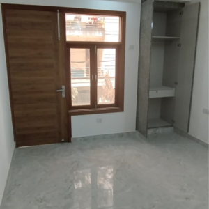 Room in 3 BHK Builder Floor at Chattarpur – for Sale