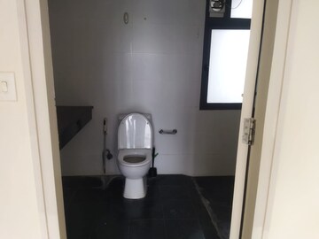 Bathroom in 2.5 BHK Apartment at Tata Aquila Heights, Jalahalli – for Sale