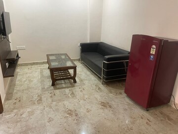 Living Room in 1 BHK Builder Floor at Sector 57 – for Rent