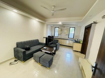 Living Room in 1 BHK Builder Floor at Sector 55 – for Rent