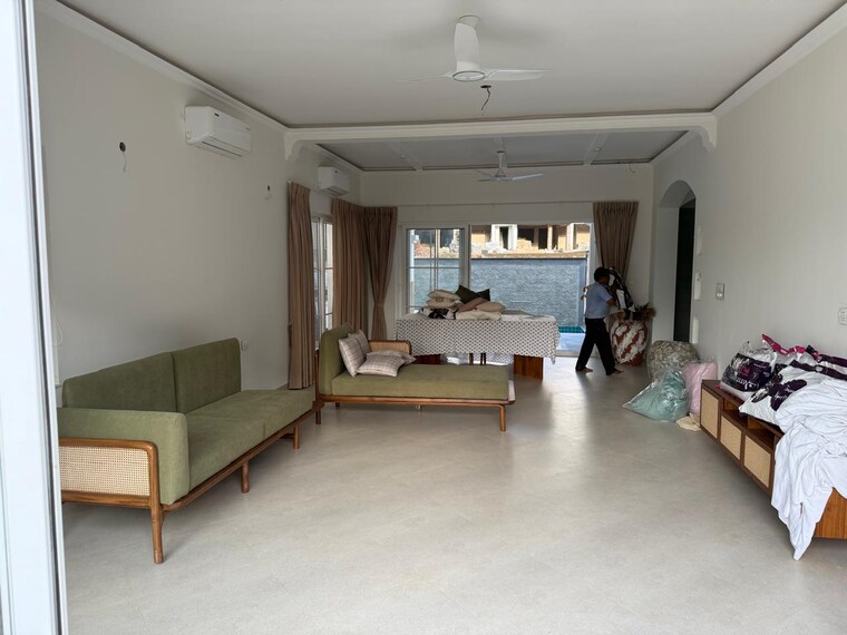  Parking, pilerne 4 Bedroom 482 Sq.Mt. Villa In Pilerne Goa 8924253