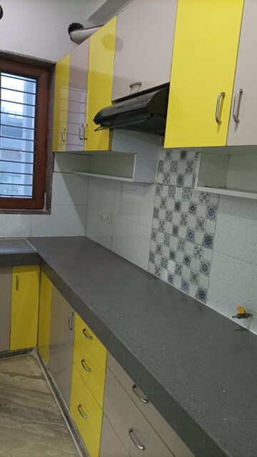 Kitchen in 2 BHK Builder Floor at The Grand, Sector 52 – for Rent
