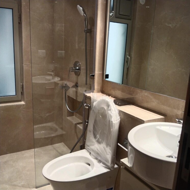 Bathroom, hiranandani-highland 2 Bedroom 601 Sq.Ft. Apartment In Powai Mumbai 8924242