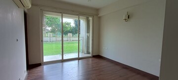 Room in 2 BHK Apartment at Gt Road – for Sale
