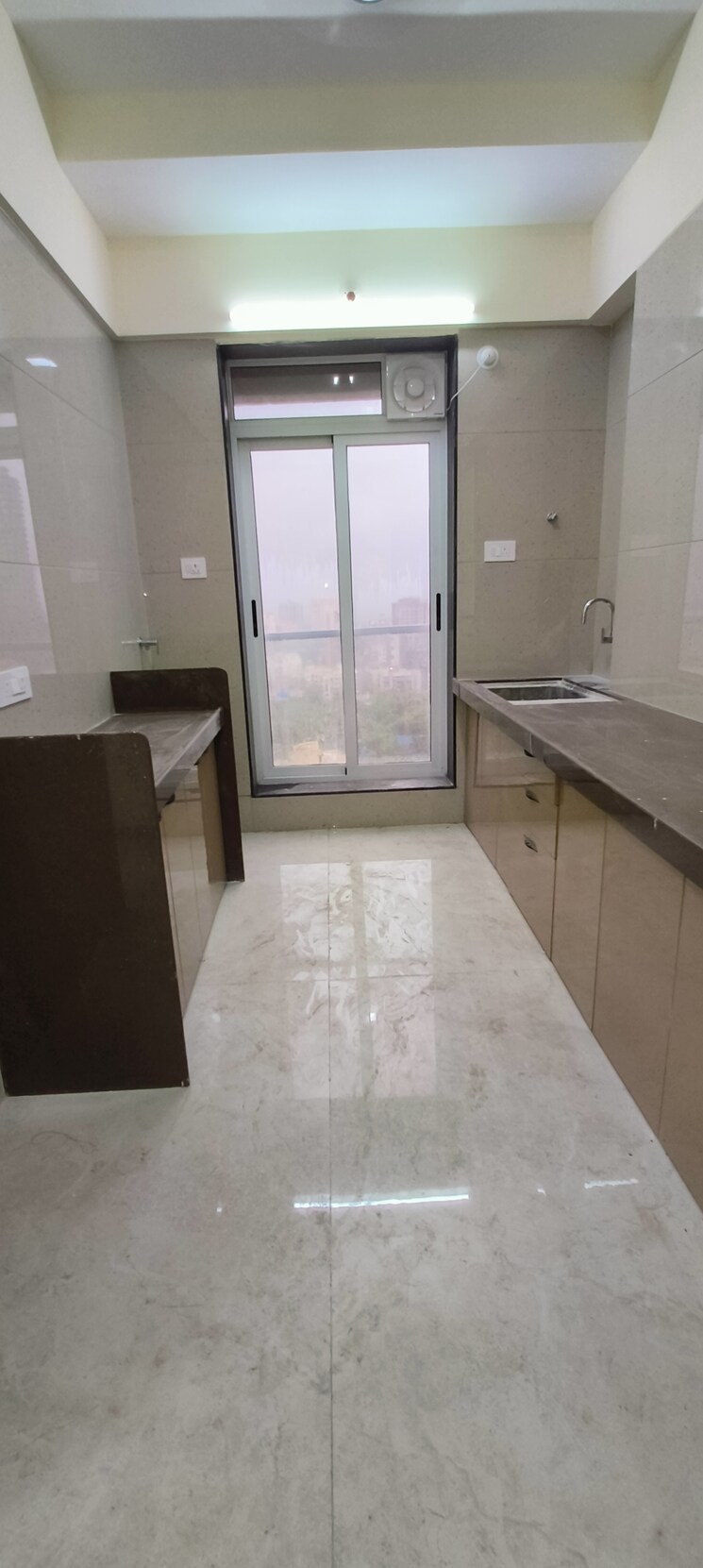 Room, borivali west 2 Bedroom 711 Sq.Ft. Apartment In Borivali West Mumbai 8924354