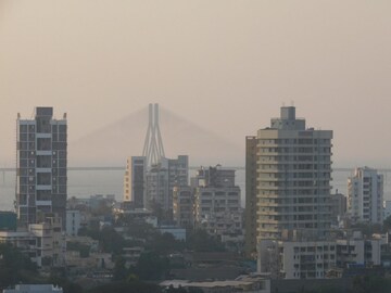 3 BHK Apartment – Exterior View View at Garden Court Building, Dadar East - for Rent