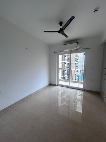 Room in 3.5 BHK Apartment at ATS Homekraft Pious Orchards, Sector 150 – for Rent