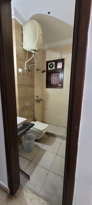 Bathroom in 2 BHK Builder Floor at Subhash Nagar – for Rent
