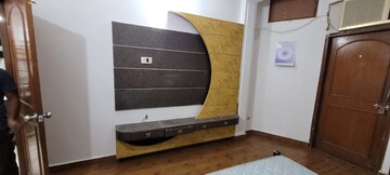 Furnished Amenities in 2 BHK Builder Floor at Subhash Nagar – for Rent
