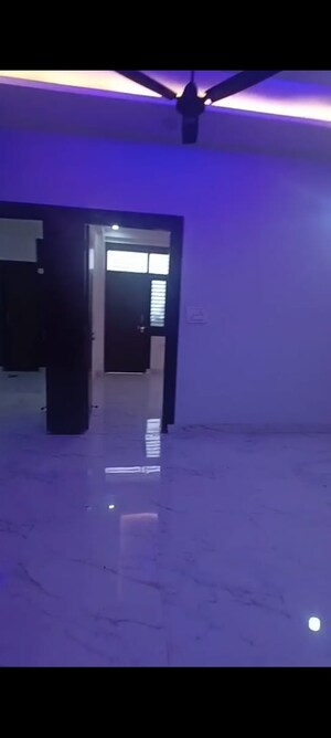 Room in 3 BHK Builder Floor at Mahagunpuram – for Sale