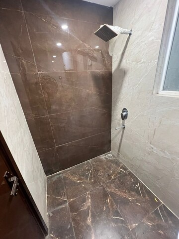 Bathroom in 3 BHK Builder Floor at Sector 38 – for Rent