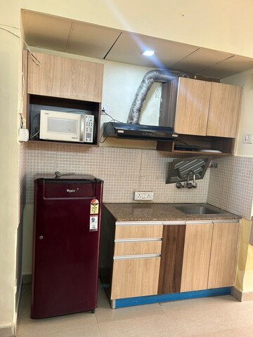 Furnished Amenities in 1 RK Apartment at Supertech Ecociti, Sector 137 – for Rent