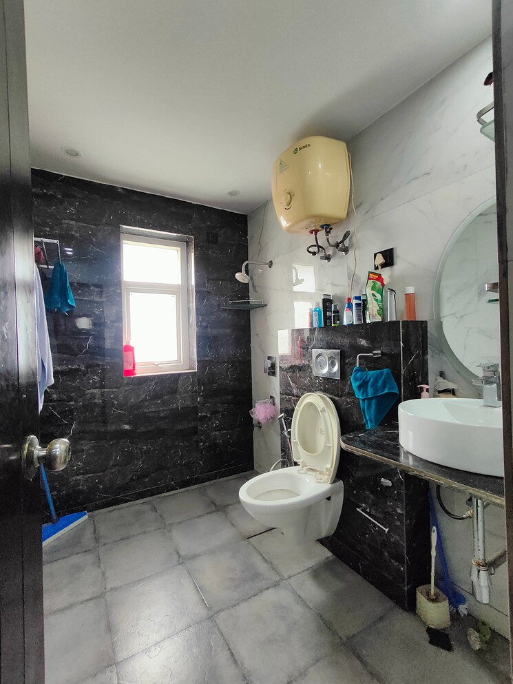 Bathroom, m2k-the-white-house 3 Bedroom 1800 Sq.Ft. Builder Floor In Sector 57 Gurgaon 8924376