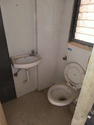 2 BHK Apartment For Rent in Raj Paradise B Wing CHS Ltd, Andheri East
