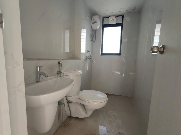 Bathroom, runwal-gardens-phase-2 1 Bedroom 353 Sq.Ft. Apartment In Dombivli East Thane 8924404