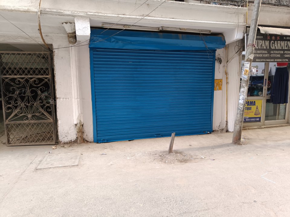Retail Shop For Rent in Khirki Extension