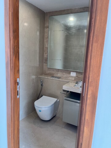 Bathroom in 3 BHK Apartment at Hiranandani Estate, Hiranandani Estate – for Rent