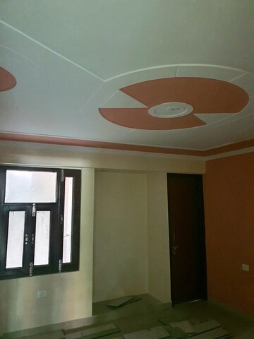 Furnished Amenities in 6 BHK Independent House at Sector 55 – for Rent