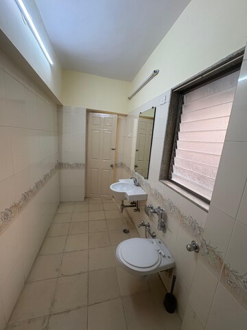 Bathroom in 3.5 BHK Apartment at NRI Complex Phase 2, Seawoods – for Rent