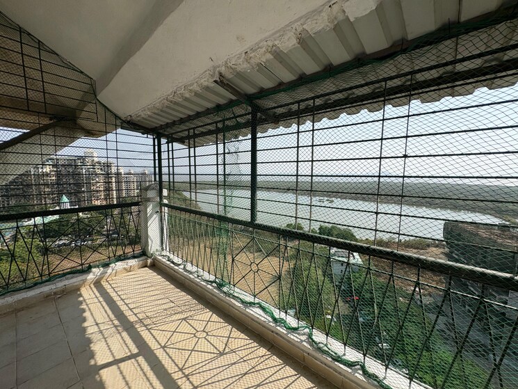 Balcony, nri-complex-phase-2 3.5 Bedroom 1800 Sq.Ft. Apartment In Seawoods Navi Mumbai 8924442