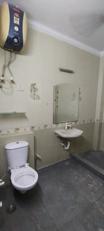 Bathroom in 3 BHK Builder Floor at RWA Apartments Sector 19, Sector 19 – for Rent