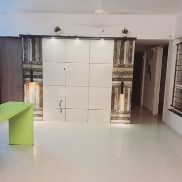 Room in 2 BHK Apartment at Little Earth Apartments, Mamurdi – for Rent