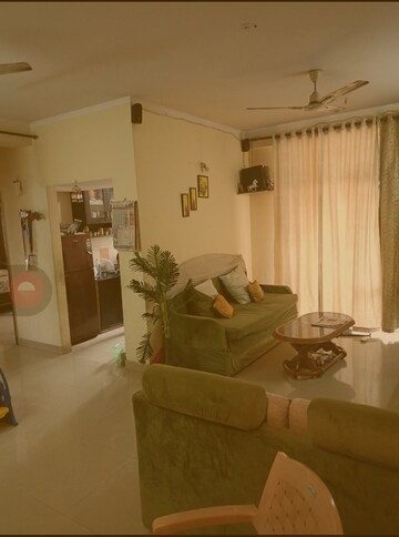 2.5 BHK Apartment For Rent in Devika Skypers, Raj Nagar Extension