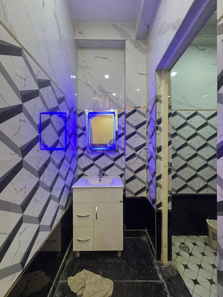 Attached Bathroom, sa-homes-i 2 Bedroom 635 Sq.Ft. Independent House In Uttam Nagar Delhi 8924512