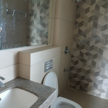 Bathroom in 3 BHK Apartment at Kalpataru Immensa, Kolshet Industrial Area – for Rent